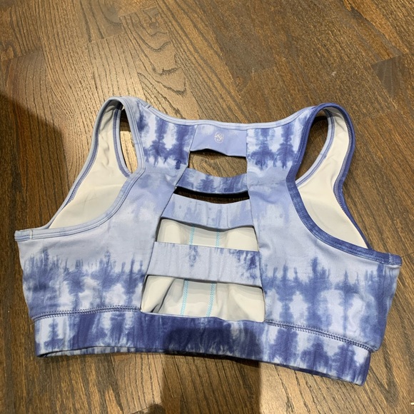 AS REVIVAL ALTAR’D STATE Blue Tie Die Abstract Sports Bra Athletic Medium - Picture 4 of 8